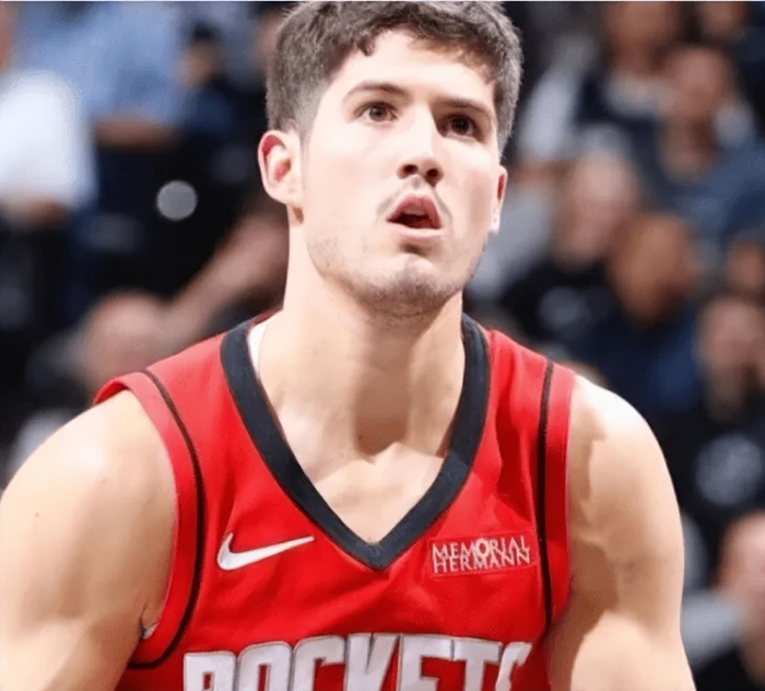 开云体育下载-谢泼德真打出来了！防守蜕变能串联全队，还能进关键三分！|火箭|休斯敦火箭队|NBA常规赛|华盛顿奇才队|nba_新浪体育_新浪新闻